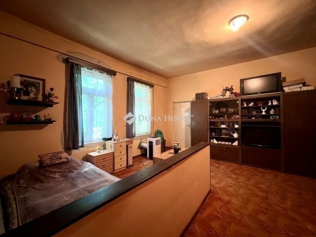 Eladó családi ház, Budapesten, XVII. kerületben 73.9 M Ft