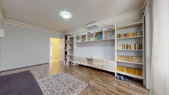 Eladó panellakás, Miskolcon 28 M Ft, 2 szobás