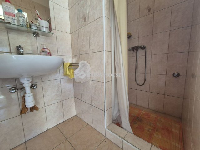 Eladó családi ház, Zamárdiban 53 M Ft, 3 szobás