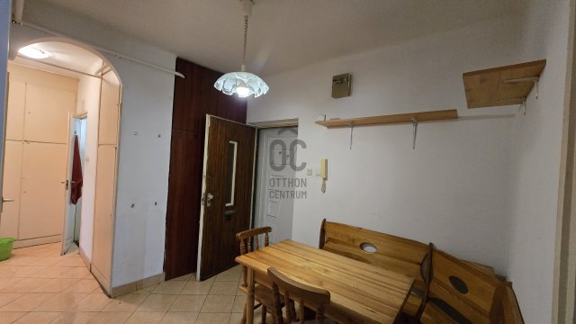 Eladó téglalakás, Nyíregyházán 48 M Ft, 3 szobás