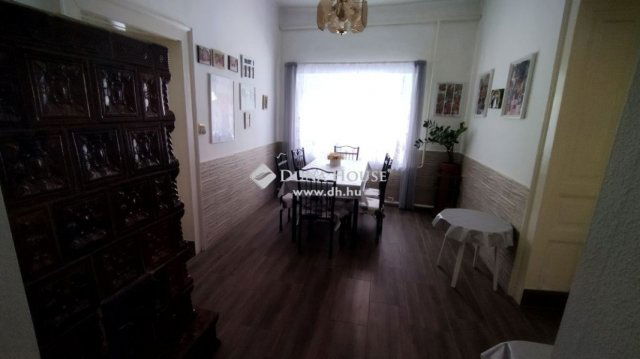 Eladó családi ház, Nagykátán 44 M Ft, 3 szobás