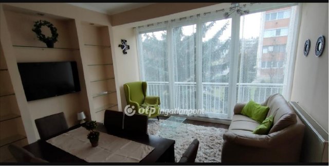 Eladó téglalakás, Budapesten, II. kerületben 124 M Ft