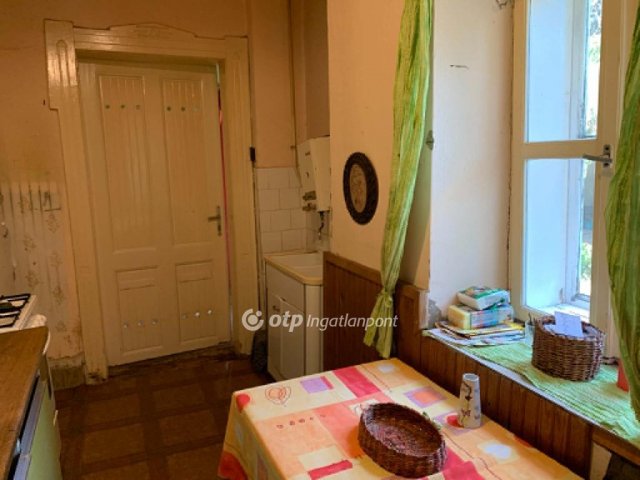 Eladó családi ház, Abonyban 29 M Ft, 5 szobás