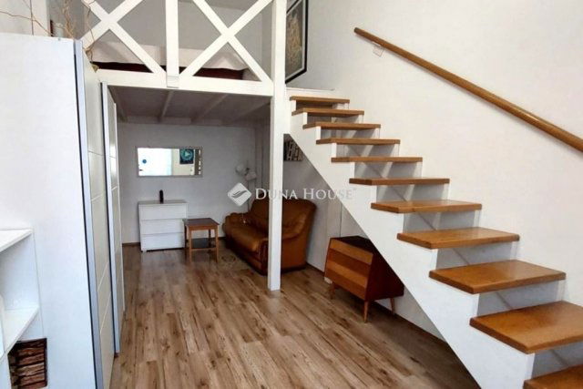 Kiadó téglalakás, albérlet, Debrecenben 200 E Ft / hó, 1 szobás