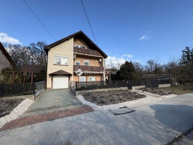 Eladó családi ház, Csolnokon 75 M Ft, 4 szobás