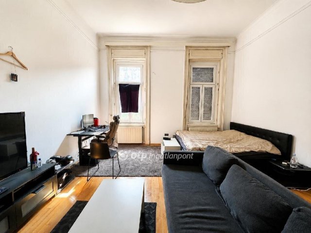 Eladó téglalakás, Budapesten, VII. kerületben 83.6 M Ft