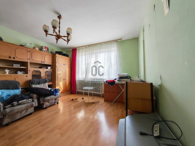 Eladó családi ház, Szabadbattyánban 74 M Ft, 7 szobás