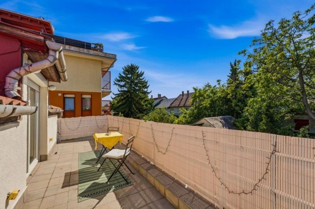 Eladó családi ház, Budapesten, XIV. kerületben 184 M Ft