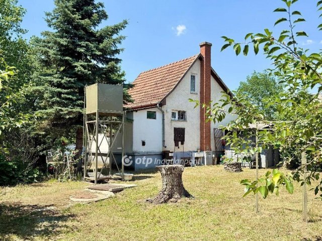 Eladó nyaraló, Nyíregyházán 24.9 M Ft, 2 szobás