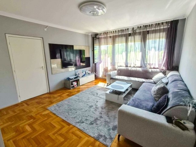 Eladó panellakás, Budapesten, XVI. kerületben 89.7 M Ft, 3 szobás