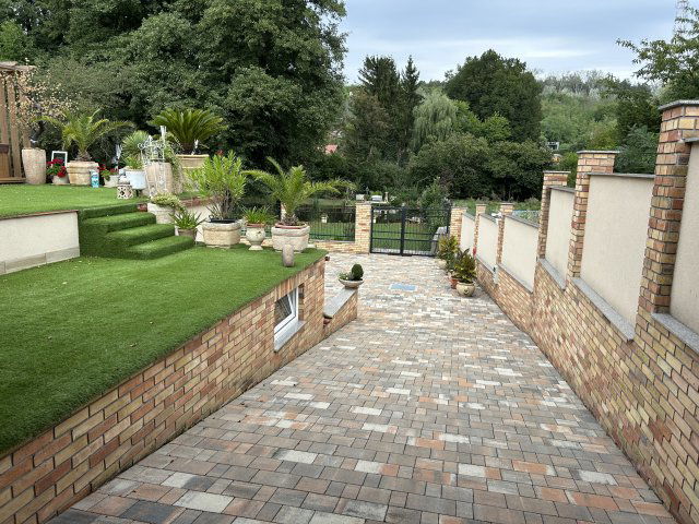 Eladó családi ház, Domonyban 163.9 M Ft, 3+2 szobás