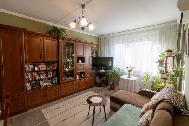 Eladó panellakás, Székesfehérvárott 47.9 M Ft, 2 szobás