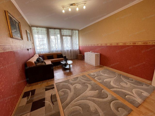 Eladó panellakás, Hajdúszoboszlón 51.9 M Ft, 2 szobás