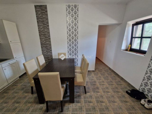 Eladó családi ház, Felsőszentivánon 8.49 M Ft, 2 szobás