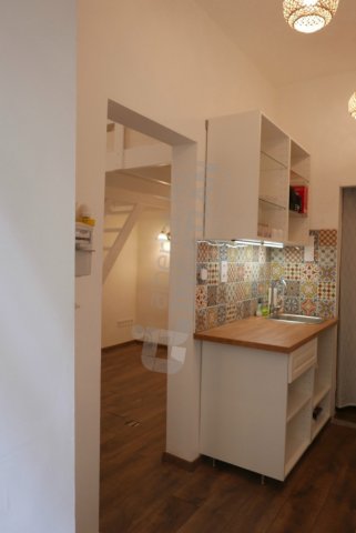 Kiadó téglalakás, albérlet, VII. kerületben, Akácfa utcában