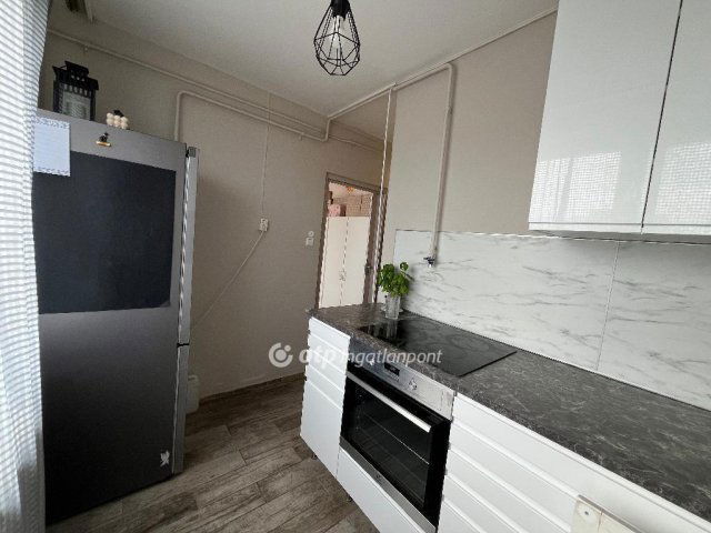 Eladó panellakás, Budapesten, XV. kerületben 69.9 M Ft