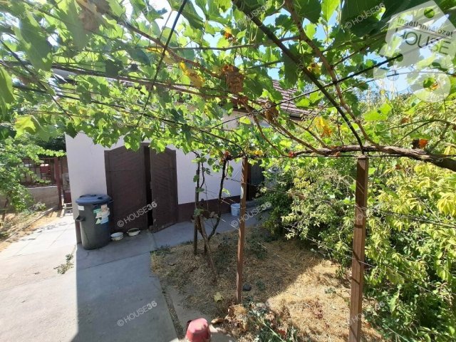 Eladó családi ház, Szabadszálláson 19.9 M Ft, 3 szobás