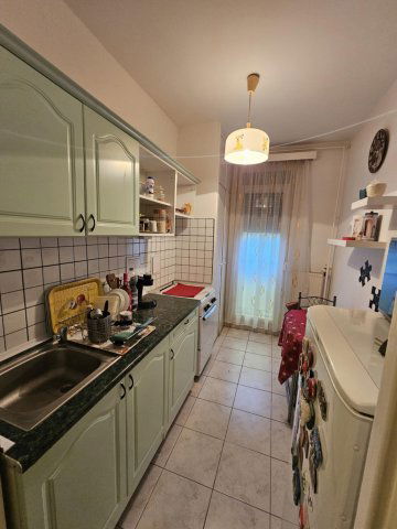 Eladó panellakás, Pécsett, Mihály utcában 43.5 M Ft, 2 szobás