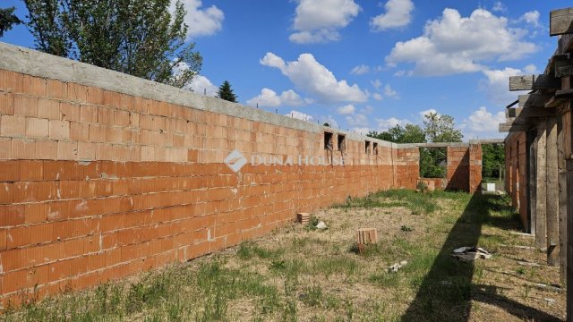 Eladó családi ház, Nyíregyházán 31.2 M Ft, 4 szobás