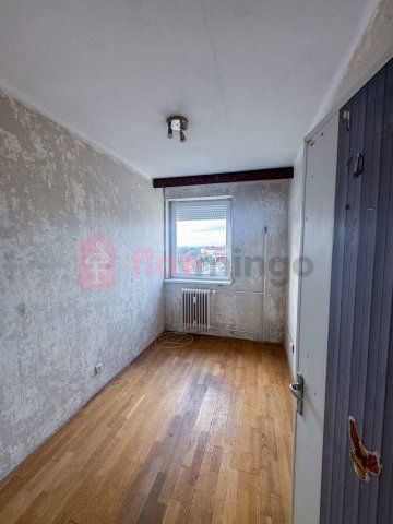 Eladó téglalakás, Komlón 18.5 M Ft, 2+1 szobás