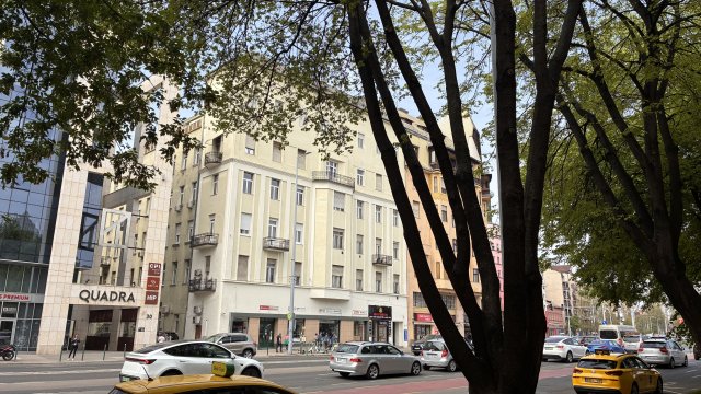 Eladó téglalakás, Budapesten, XIII. kerületben, Váci úton