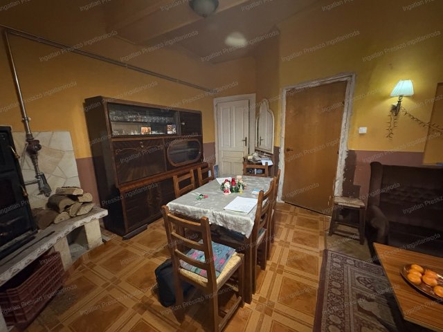 Eladó sorház, Celldömölkön 25 M Ft, 3 szobás