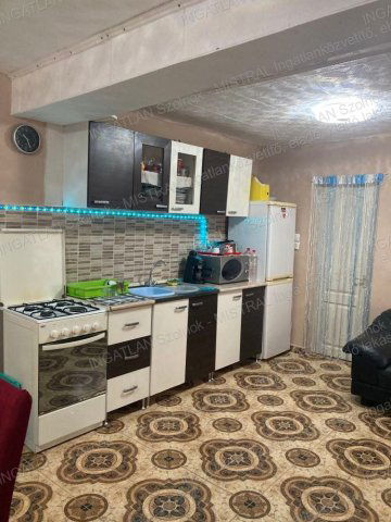Eladó családi ház, Zagyvarékason 19.5 M Ft, 2+1 szobás
