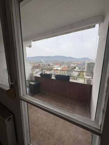 Eladó panellakás, Budapesten, III. kerületben 73.9 M Ft, 2 szobás