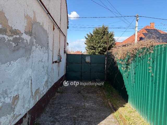 Eladó családi ház, Balassagyarmaton 21.5 M Ft, 2 szobás