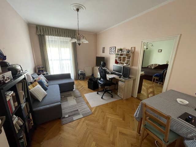 Eladó téglalakás, Várpalotán 40.9 M Ft, 2 szobás