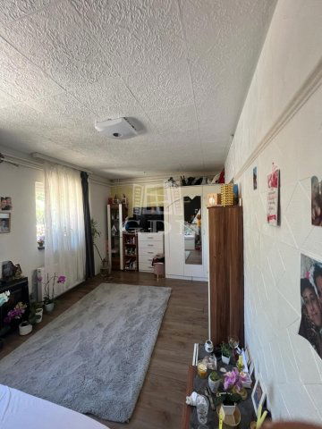 Eladó családi ház, Ócsán 67.9 M Ft, 4+3 szobás