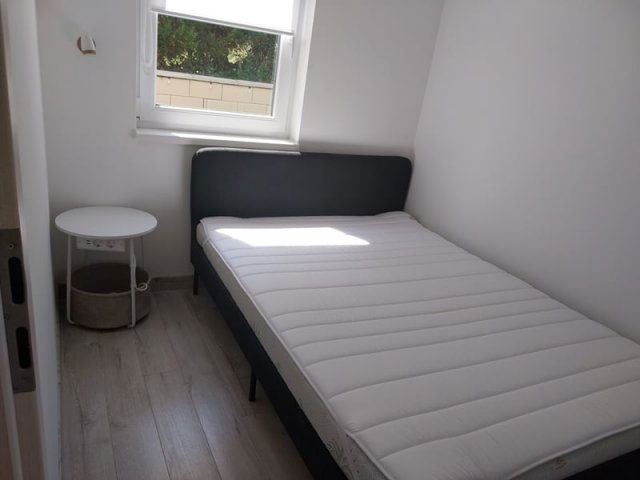 Kiadó téglalakás, albérlet, Pécsett, Szigeti úton, 2 szobás