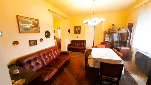 Eladó családi ház, Monoron 93.99 M Ft, 4 szobás