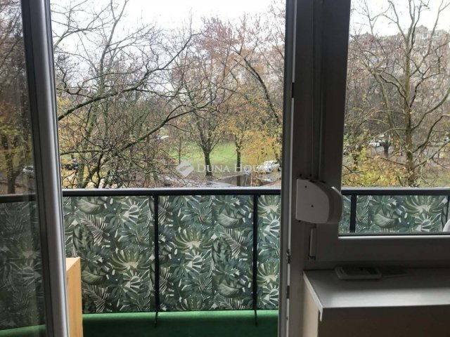 Eladó téglalakás, Budapesten, XVIII. kerületben 65.9 M Ft