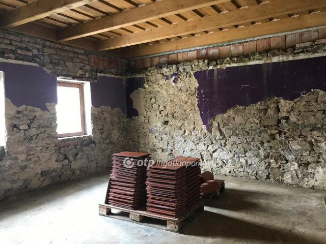 Eladó családi ház, Vindornyalakon 22.9 M Ft, 2 szobás