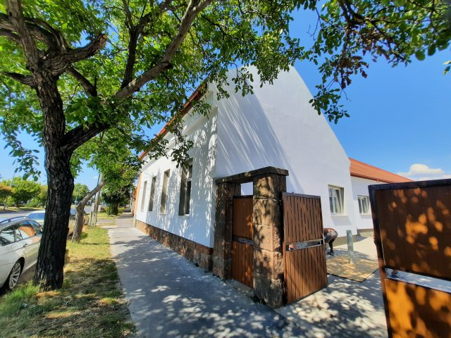 Eladó téglalakás, Budapesten, XXIII. kerületben 69.9 M Ft