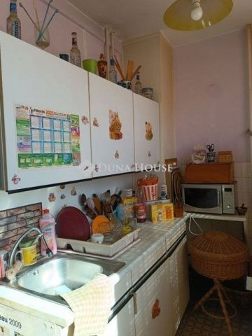 Eladó panellakás, Szegeden 44.9 M Ft, 2 szobás