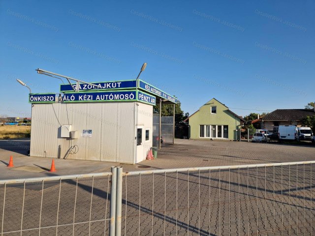 Eladó ipari ingatlan, Jászberényben 199 M Ft, 1 szobás