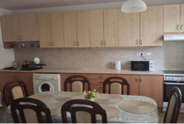 Kiadó panellakás, albérlet, Debrecenben 200 E Ft / hó, 2 szobás