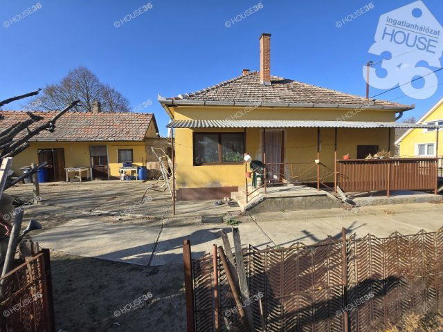 Eladó családi ház, Ágasegyházán 32.9 M Ft, 3 szobás