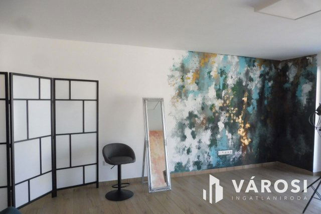 Kiadó téglalakás, albérlet, Szegeden 216 E Ft / hó, 2 szobás