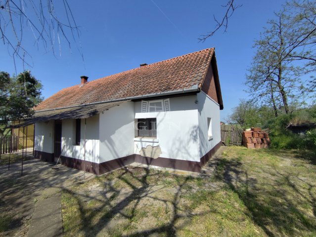 Eladó mezogazdasagi ingatlan, Jakabszálláson 22.5 M Ft, 2 szobás