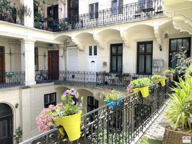 Eladó téglalakás, Budapesten, VI. kerületben, Ó utcában