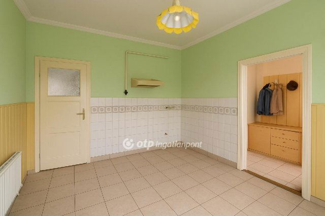 Eladó családi ház, Mezőtúron 29.9 M Ft, 2 szobás