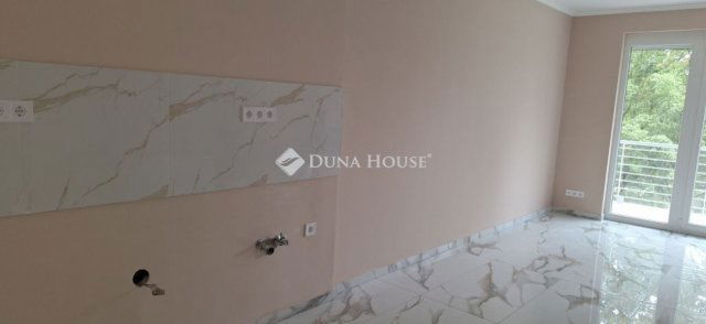 Eladó téglalakás, Budapesten, XIV. kerületben 110 M Ft, 3 szobás