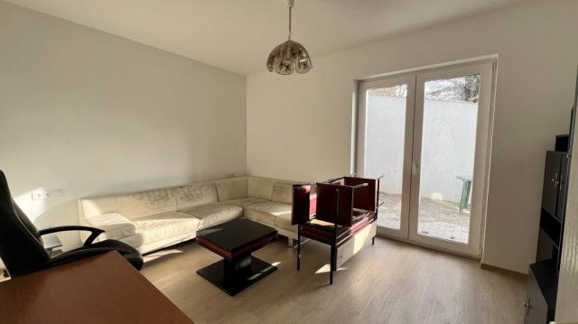 Eladó családi ház, Remeteszőlősön 185 M Ft, 5 szobás