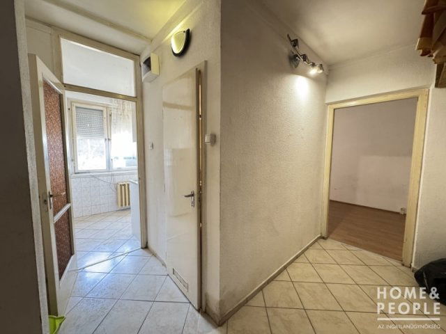 Eladó téglalakás, Hódmezővásárhelyen 35.5 M Ft, 2 szobás