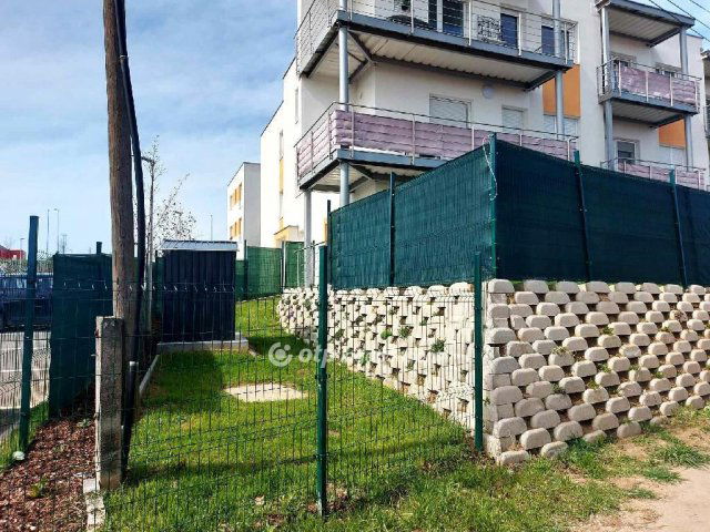 Eladó téglalakás, Pécsett 57.584 M Ft, 2 szobás