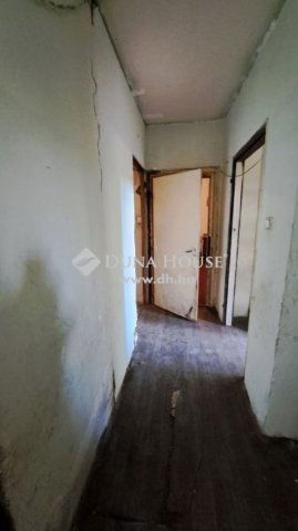 Eladó ikerház, Gyálon 33.5 M Ft, 6 szobás / költözzbe.hu