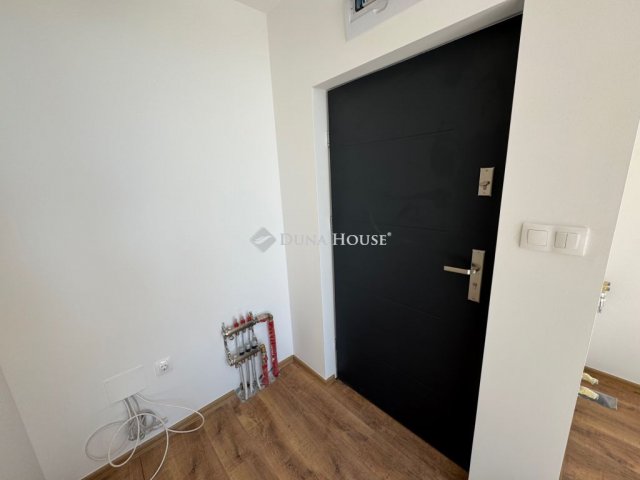 Eladó téglalakás, Nyíregyházán 39 M Ft, 1 szobás